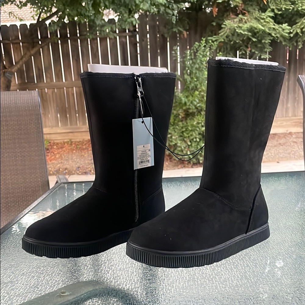 Cat & Jack Natalia Black Boots